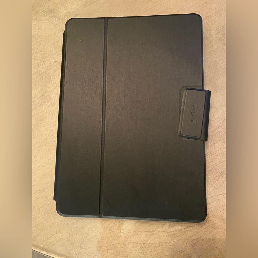 Tablet Case Adjustable